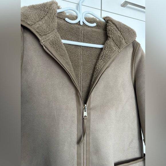 Zara reversible faux shearling leather suede coat - Picture 2 of 7